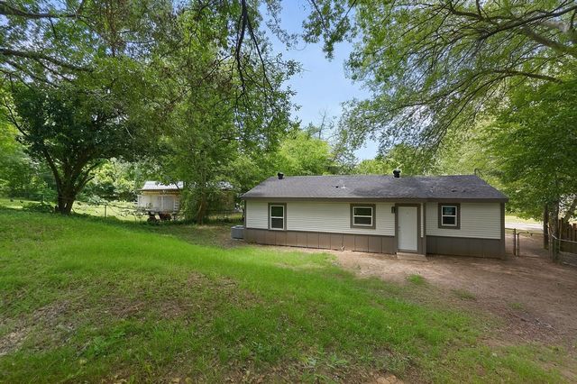 444 Bowie, Lone Star, TX 75668