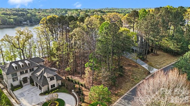 3217 Lake Pointe Drive, Belmont, NC 28173
