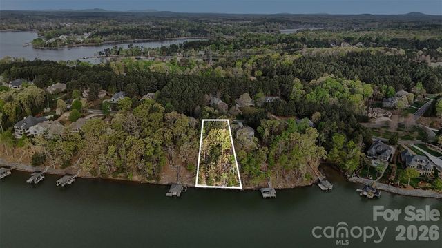 3217 Lake Pointe Drive, Belmont, NC 28173