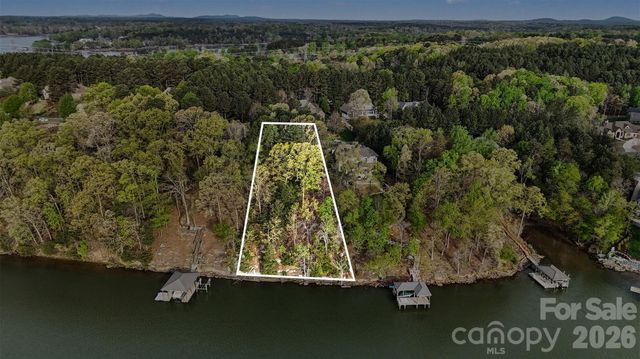 3217 Lake Pointe Drive, Belmont, NC 28173