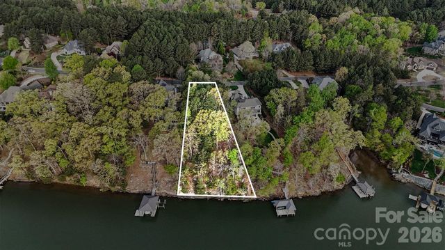 3217 Lake Pointe Drive, Belmont, NC 28173