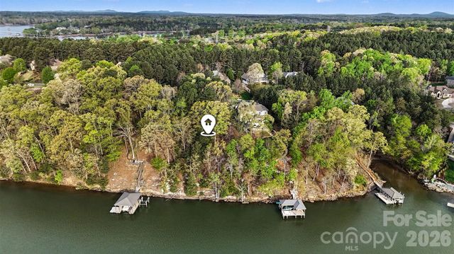 3217 Lake Pointe Drive, Belmont, NC 28173