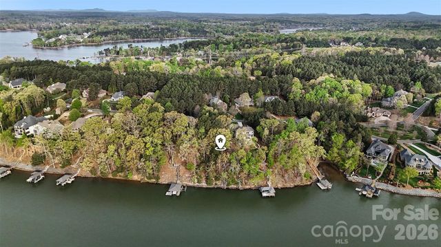 3217 Lake Pointe Drive, Belmont, NC 28173