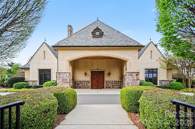3217 Lake Pointe Drive, Belmont, NC 28173