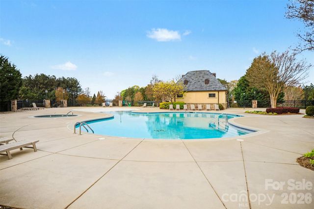 3217 Lake Pointe Drive, Belmont, NC 28173