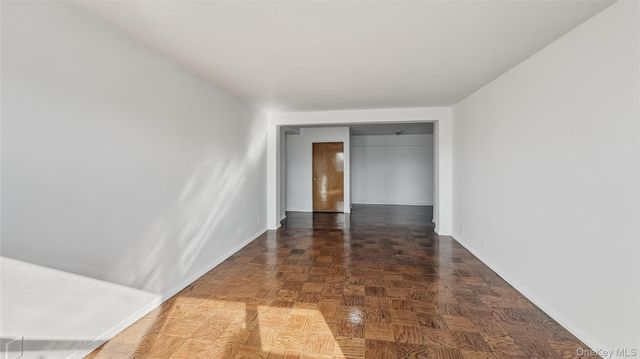 3240 Riverdale Avenue 6J, Bronx, NY 10463