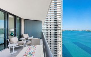650 NE 32nd St 3505, Miami, FL 33137