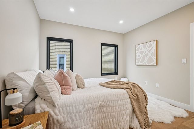 99 Capen St 1, Medford, MA 02155