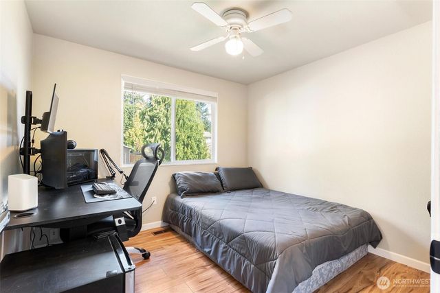 28915 229th Place SE, Black Diamond, WA 98010