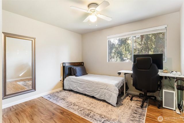 28915 229th Place SE, Black Diamond, WA 98010