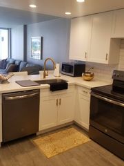2200 NE 33RD Avenue 3E, Fort Lauderdale, FL 33305