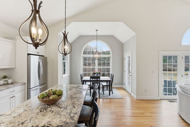 34 Magnolia Lane, Grafton, MA 01536