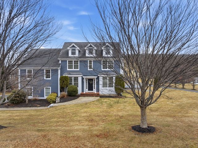 34 Magnolia Lane, Grafton, MA 01536