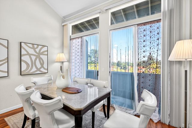 22330 Homestead Road 214, Cupertino, CA 95014