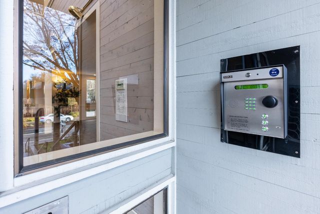 22330 Homestead Road 214, Cupertino, CA 95014