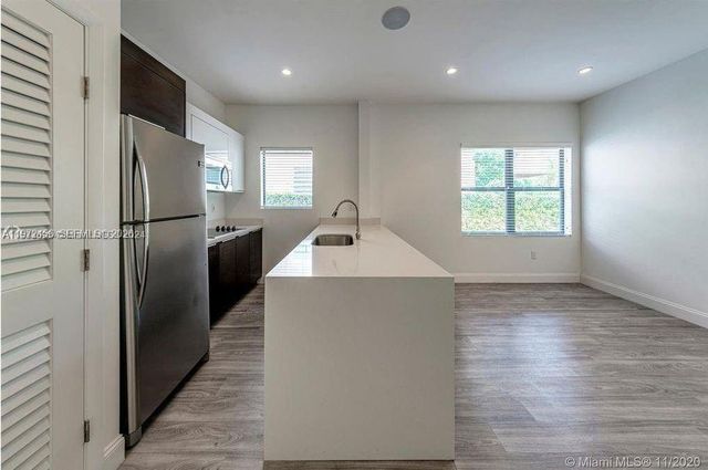 473 Mendoza Ave 5, Miami, FL 33134