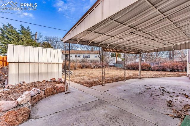 1512 Saratoga Road, Pueblo, CO 81001