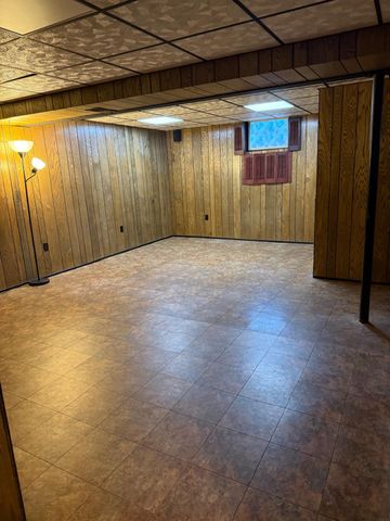 12141 SUFFOLK TER, Gaithersburg, MD 20878