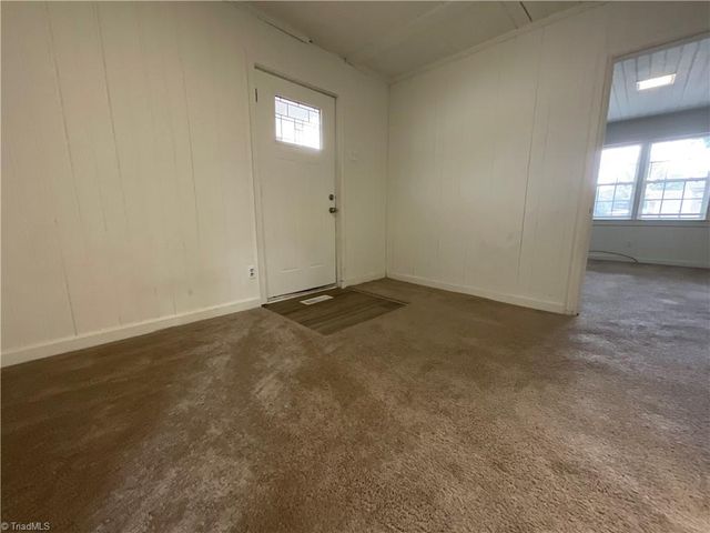 2009 McGuinn Drive, High Point, NC 27265