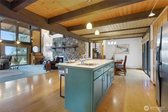 46430 287th Place SE, Enumclaw, WA 98022