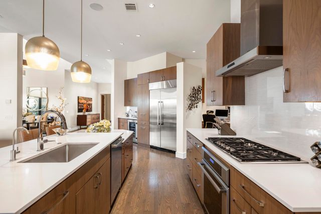 7119 Shook Avenue, Dallas, TX 75214