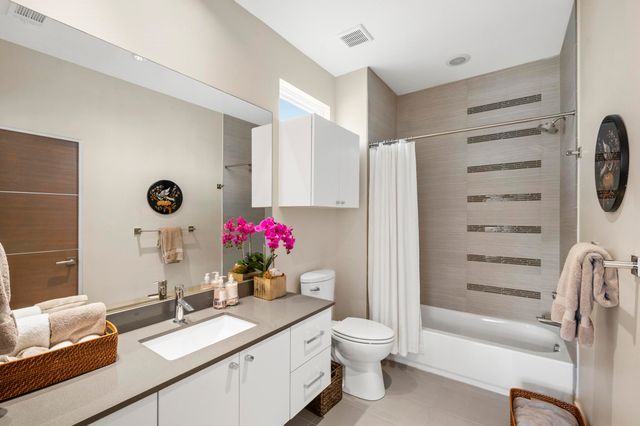 7119 Shook Avenue, Dallas, TX 75214