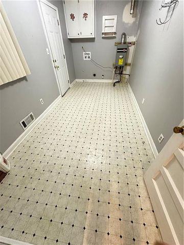 364 Navarre Drive, Stone Mountain, GA 30087