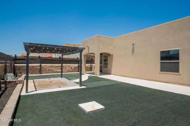 15152 IMAGINE Drive, El Paso, TX 79938