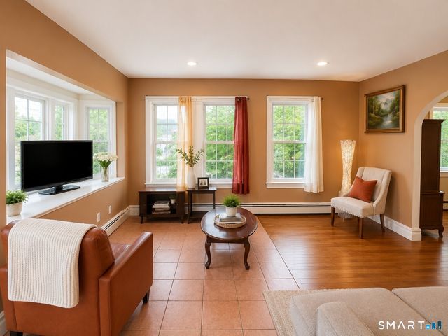 150 Wessels Avenue, Bridgeport, CT 06610