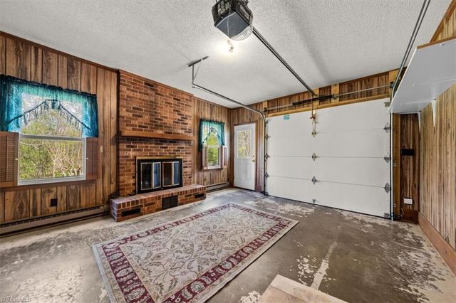 1048 Lindale Drive, Asheboro, NC 27205