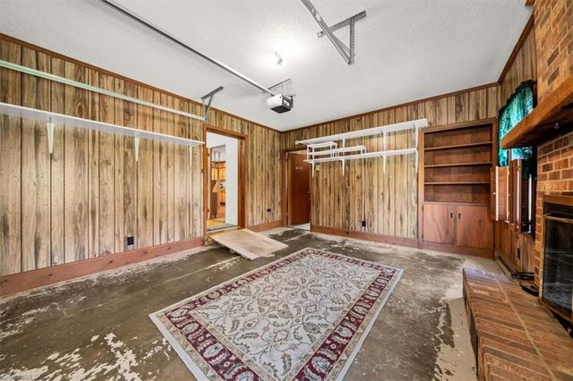 1048 Lindale Drive, Asheboro, NC 27205