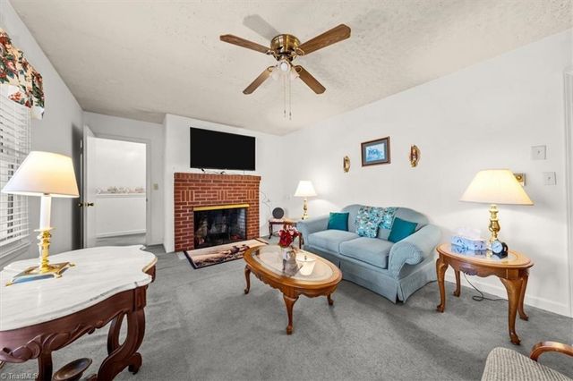1048 Lindale Drive, Asheboro, NC 27205