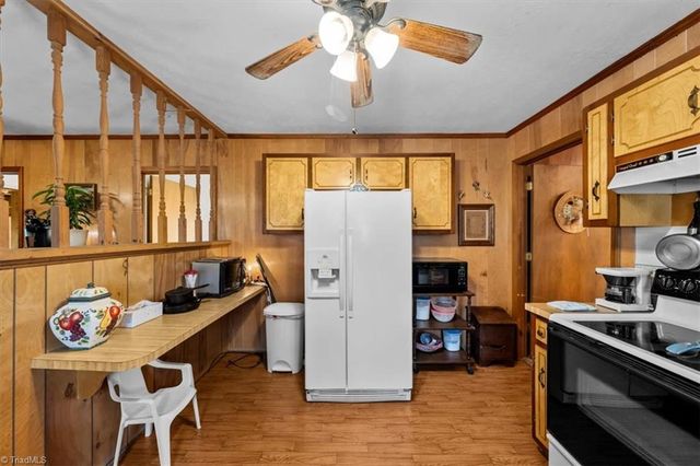 1048 Lindale Drive, Asheboro, NC 27205