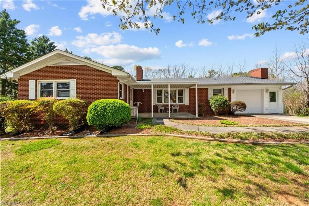 1048 Lindale Drive, Asheboro, NC 27205