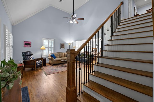 106 Mcclatchy Alley, Chickamauga, GA 30707