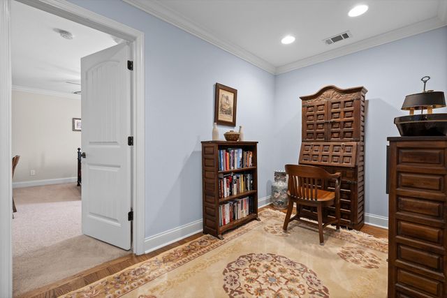 106 Mcclatchy Alley, Chickamauga, GA 30707