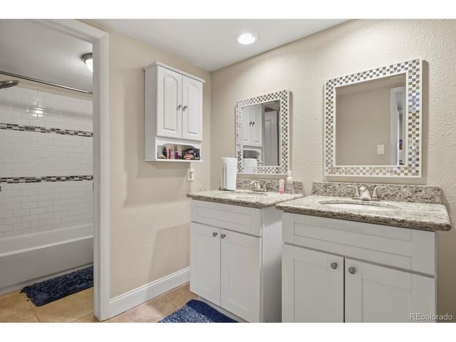 5751 E Ithaca Pl 4, Denver, CO 80237