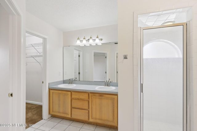 1228 WHIPSTICK Trail, Middleburg, FL 32068