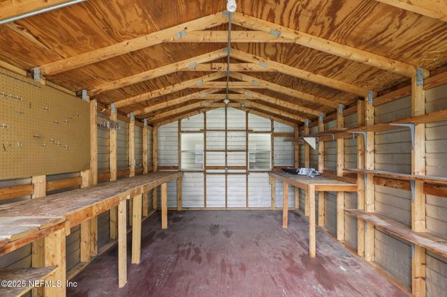 1228 WHIPSTICK Trail, Middleburg, FL 32068