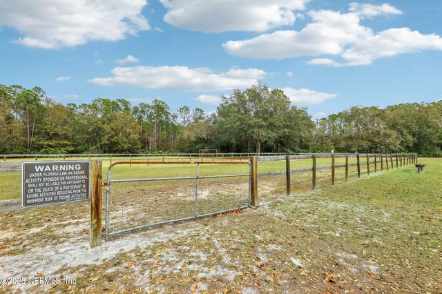 1228 WHIPSTICK Trail, Middleburg, FL 32068