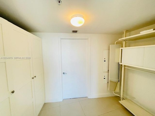 1750 N Bayshore Drive 3010, Miami, FL 33132