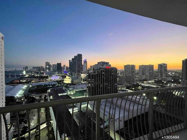 1750 N Bayshore Drive 3010, Miami, FL 33132