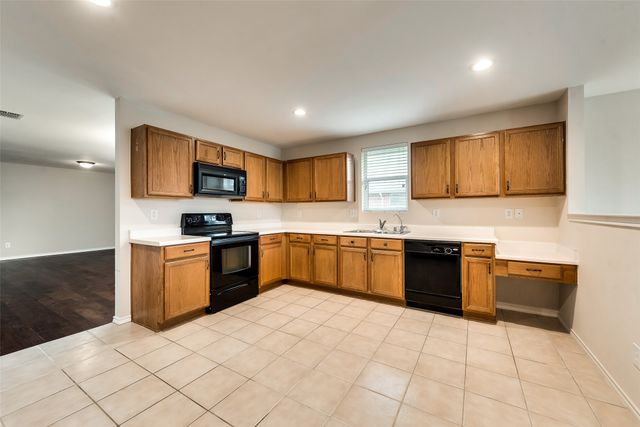 716 Rainsville Drive, Wylie, TX 75098