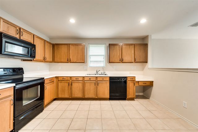 716 Rainsville Drive, Wylie, TX 75098