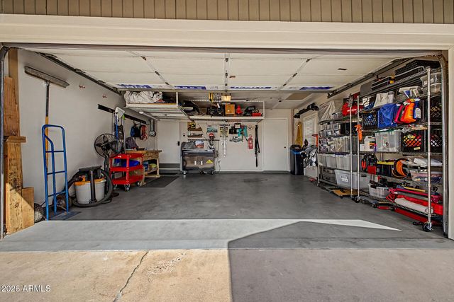 112 E JUNIPER Avenue, Gilbert, AZ 85234