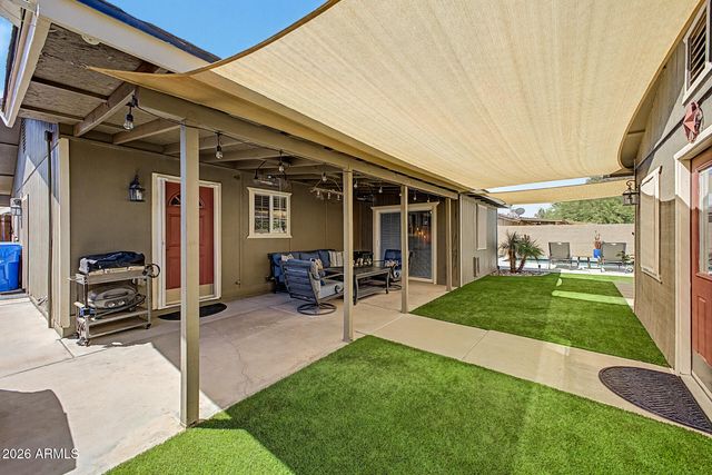 112 E JUNIPER Avenue, Gilbert, AZ 85234