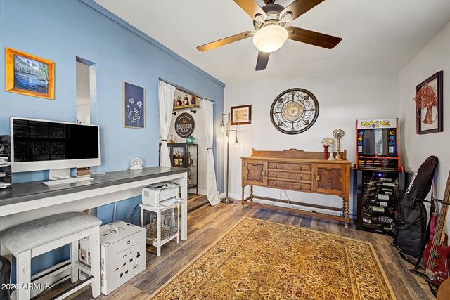 112 E JUNIPER Avenue, Gilbert, AZ 85234