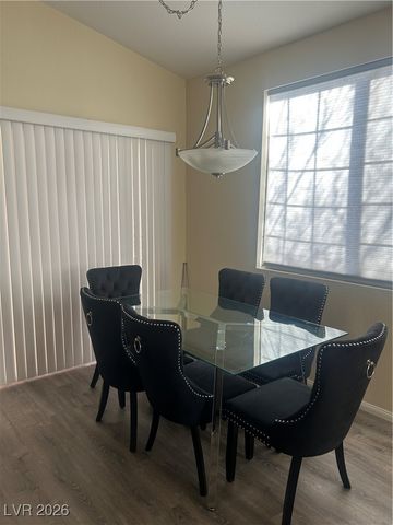 1512 Blackcombe Street 203, Las Vegas, NV 89128