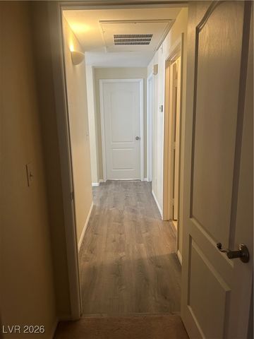 1512 Blackcombe Street 203, Las Vegas, NV 89128