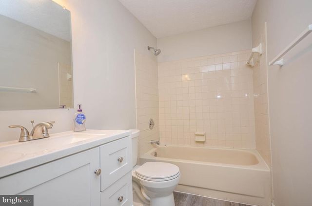 6352 GREEN FIELD RD, Elkridge, MD 21075